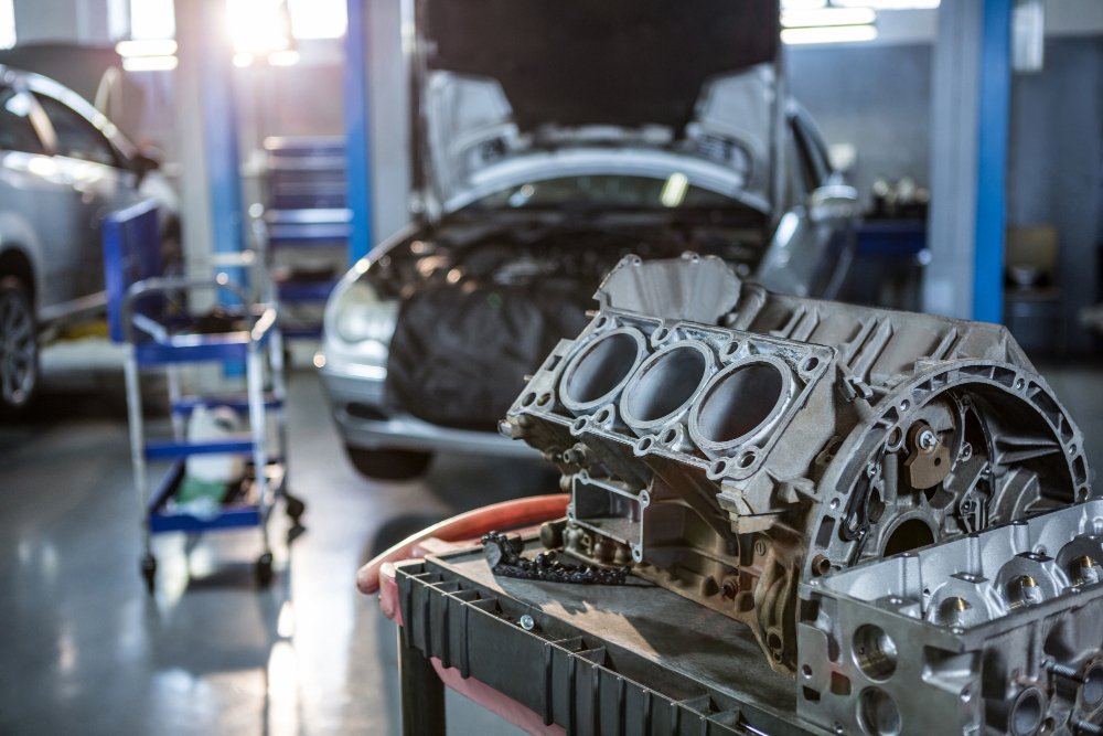 Engine block boring service with precision machining